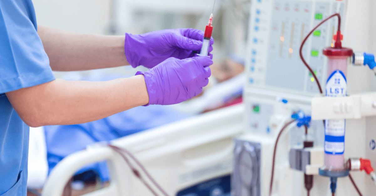 Sharps Safety in Dialysis Centers | Stericycle